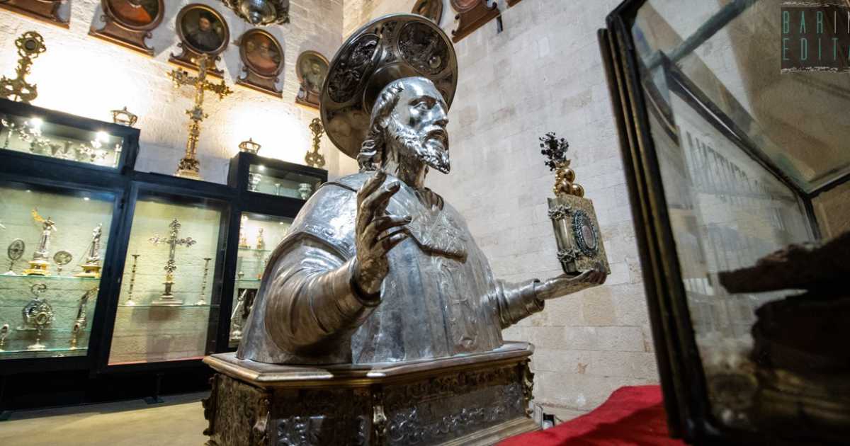Dalla Sacra Spina al dente di Maria Maddalena: la Basilica di Bari custodisce reliquie preziose